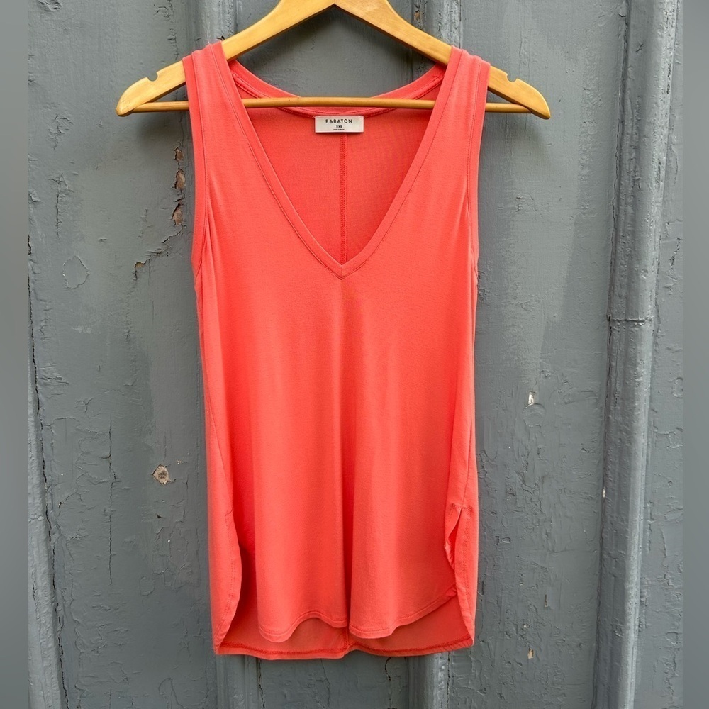 Babaton Coral V neck tank, size xxs